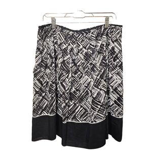 Talbots Bkack & White Pleated Skirt, Size 14P, Silk/Cotton